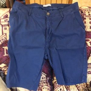 Danward men’s shorts - 32” waist.